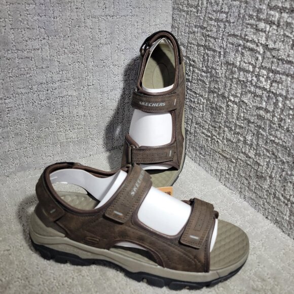 Skechers TRESMEN-GARO 204105 Mens Size US11 Chocolate Relaxed Fit Hiking Sandals - Picture 1 of 10